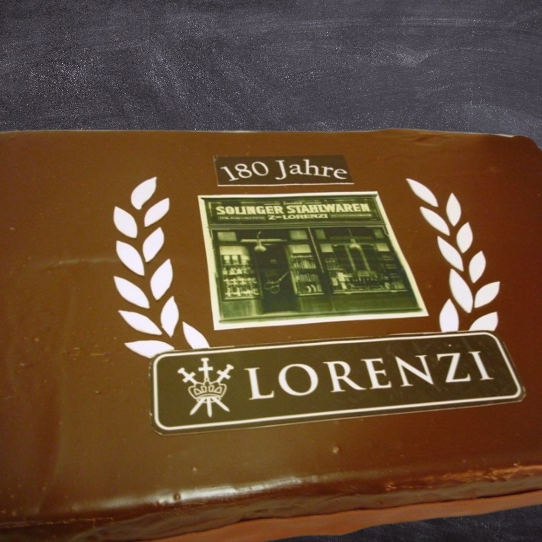 Meisterlich handgemachte Torte für das 180-jährige Firmenjubiläum von Lorenzi.