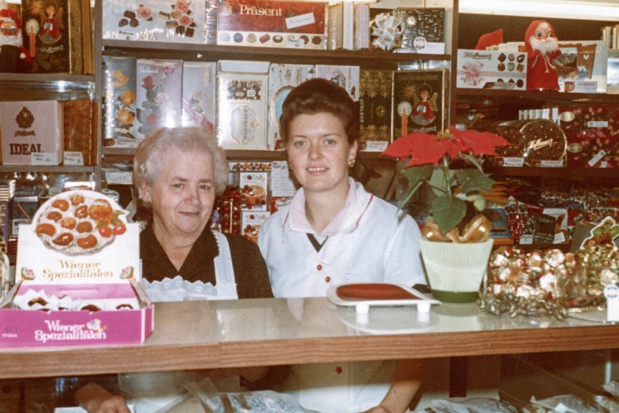 Drei Generationen der Familie Frömmel standen bereits im Wiener Kaffeehaus und dem hauseigenen Konditoreibetrieb.