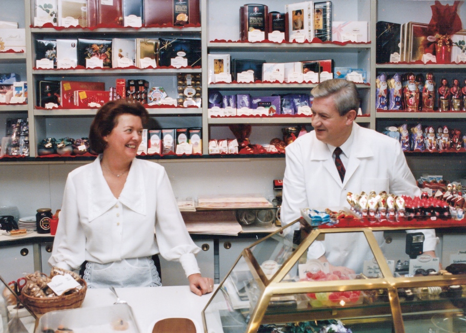 Seite an Seite führen Waltraud und Walter Frömmel die Konditorei samt Kaffeehaus in 1070 Wien.